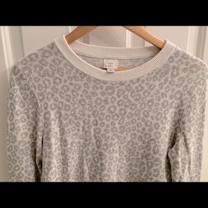Great condition leopard print sweater